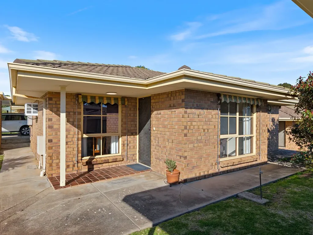 Morphett Vale 2ਬੈੱਡਰੂਮ Two-Bedroom Freestanding Unit in a Well-Maintained Group