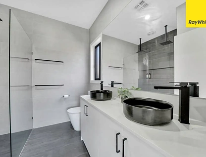 11 Sanctum Drive, Weir Views, North West Melbourne, 4房, 2浴, House