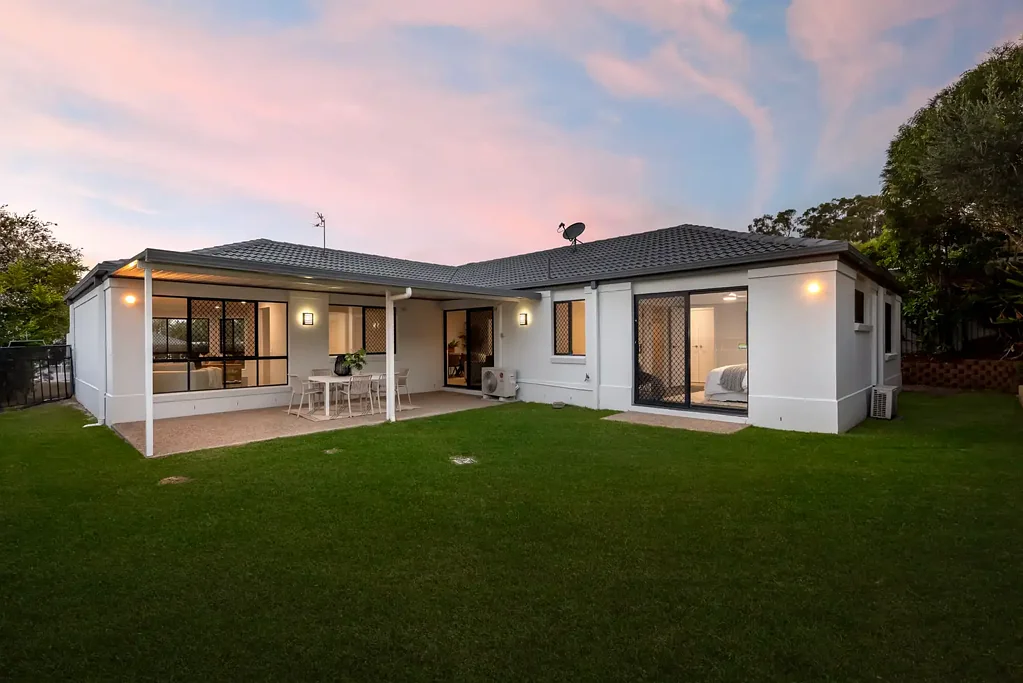 Mudgeeraba 4침실 Move in Before Christmas!