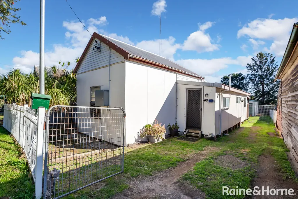 83 Aberdare Street, Kurri Kurri, NSW 2327