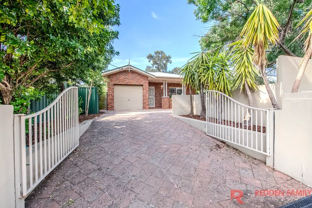11 Bishop Street, Dubbo, NSW 2830