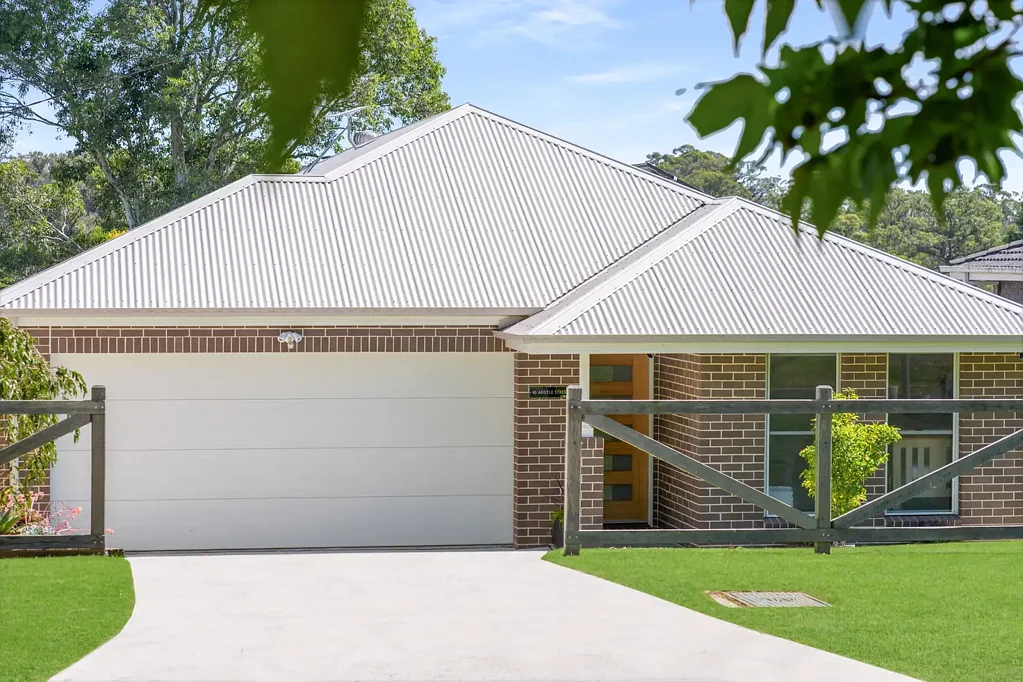 New Berrima 4Zimmer Spacious, Light-Filled, Contemporary Family Home!