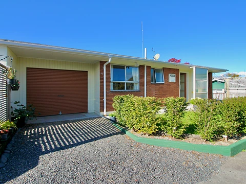Te Awamutu 2房  Charming Wee Gem