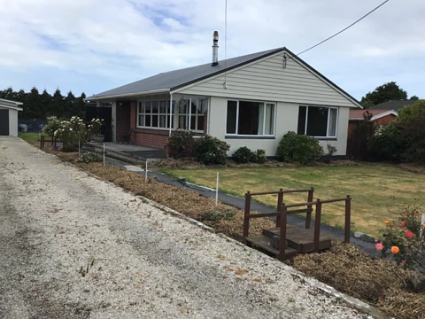 3-Bedroom Brick Home Close to Town Centre