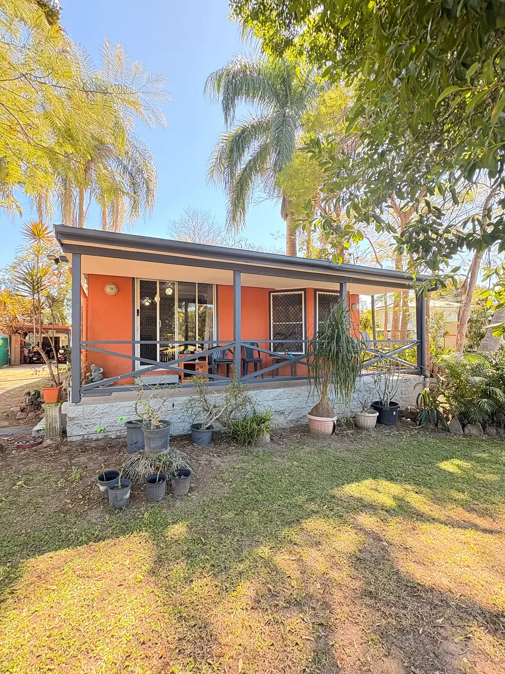 North Mackay 3房  VIEWS, LOCATION & UNLIMITED POTENTIAL