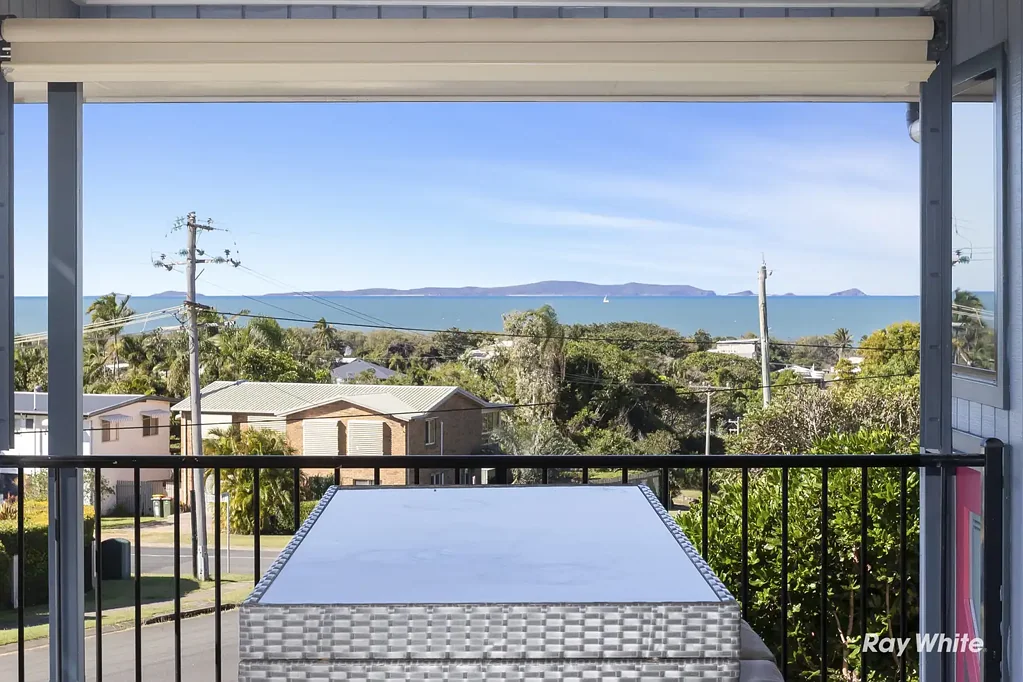 Barlows Hill 4房  Tropical oasis with stunning ocean views