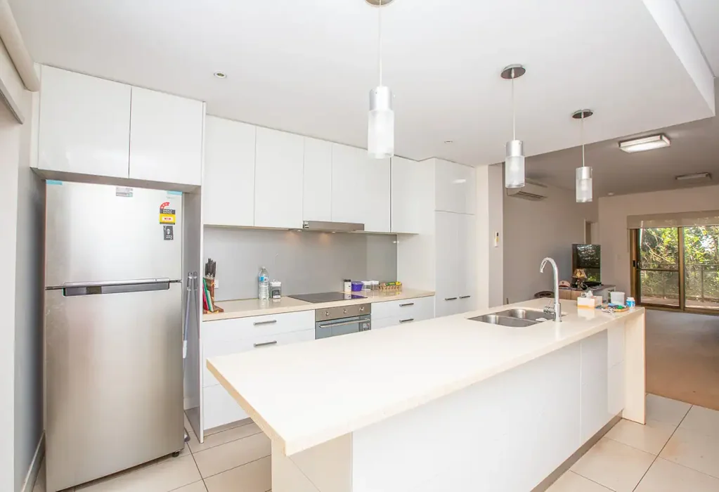 Port Hedland 2 Slaapkamer Welcome to the Indian Ocean Suites (IOS) apartments in Pretty Pool. $1,850 PW Rent!!!
