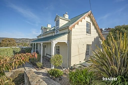48 Forest Road, West Hobart