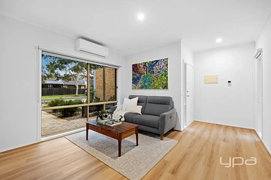 13 Manhattan Close, Point Cook, VIC 3030, 3 slaapkamers, 2 badkamers, House