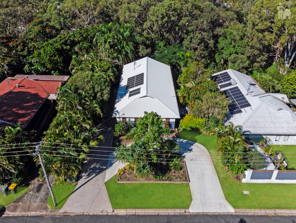 10 BARRY ST, TORQUAY QLD 4655, 0 Kuwarto, 0 Banyo, House