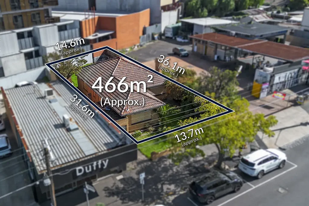 Essendon 3 Bedroom Exceptional Opportunity in Unique Location