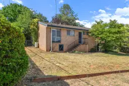 4 Lelta Place, Giralang