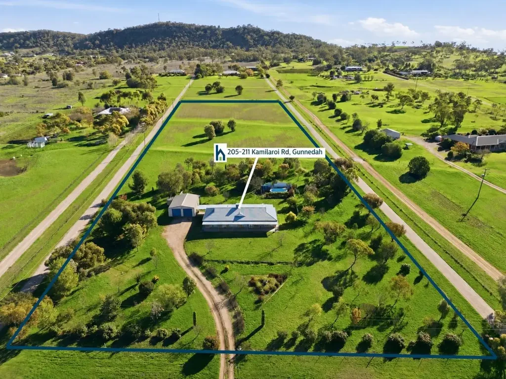 Gunnedah 4 Slaapkamer Spacious Family Living with Stunning Rural Views