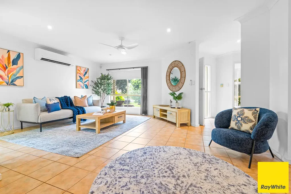 25 Pilosa Street, Redlynch, QLD 4870