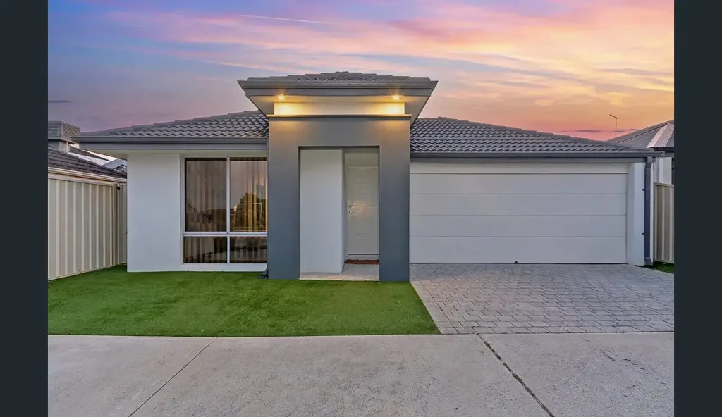 Modern Family Home with Theatre Room and Quality Finishes - 57 Landbeach Boulevard