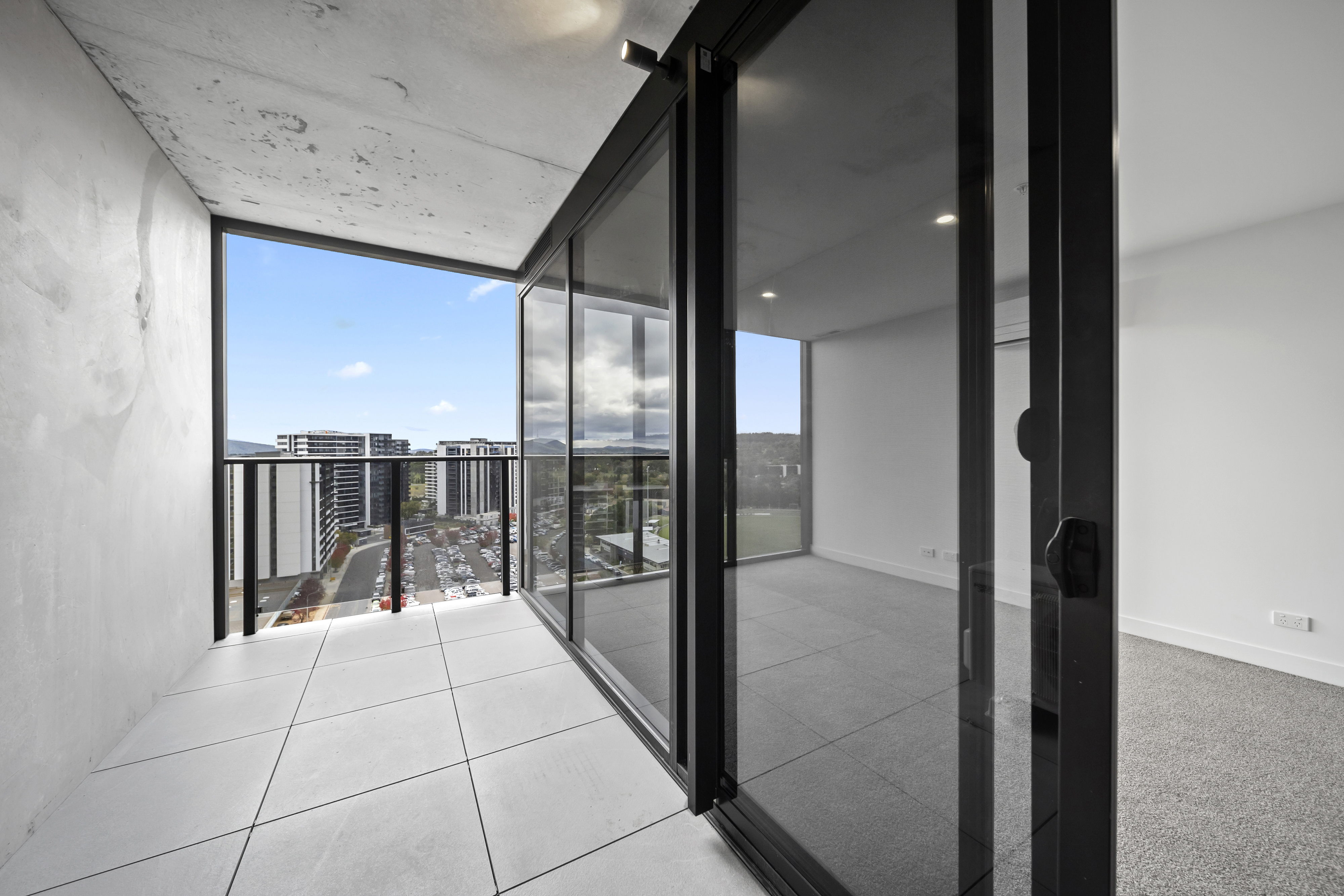 WOVA TOWER 2 UNIT 1209 2 FURZER ST, PHILLIP ACT 2606, 0 chambres, 0 salles de bain, Unit