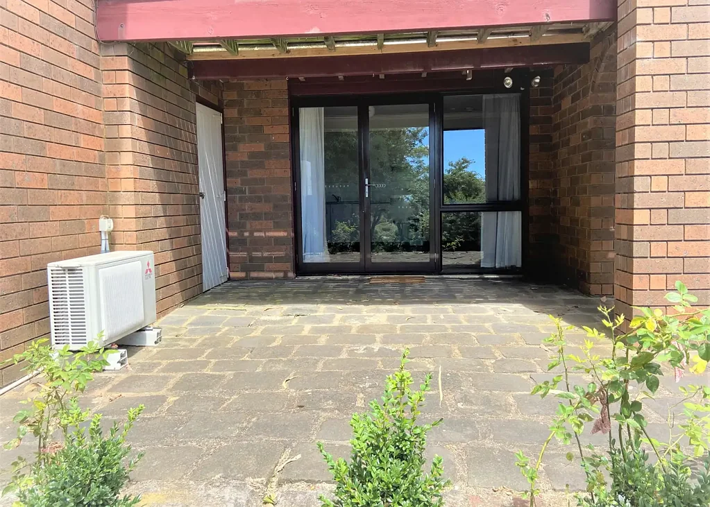 2 Bedroom Unit in East Warrnambool