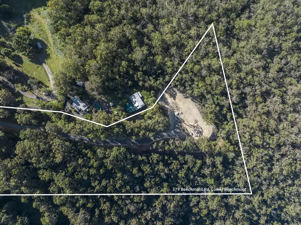 Lower Beechmont Picturesque block - 10.65 acres! City vistas from sun-drenched land