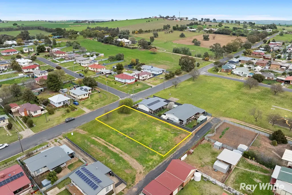 31 Percy Street, Junee, NSW 2663