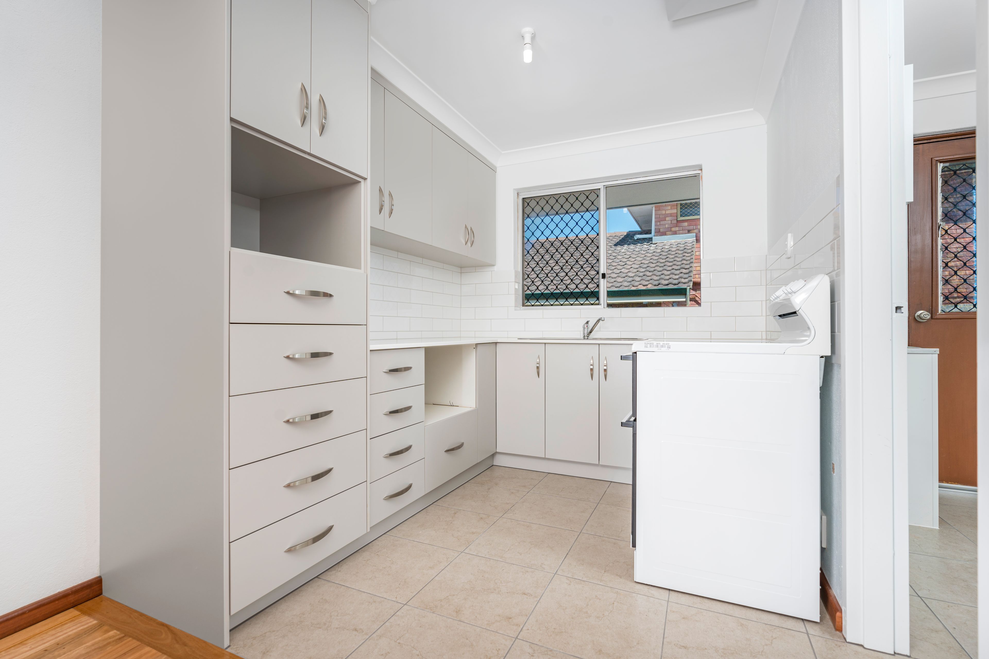 44A SIMPSON ST, BERESFORD WA 6530, 0房, 0浴, Unit