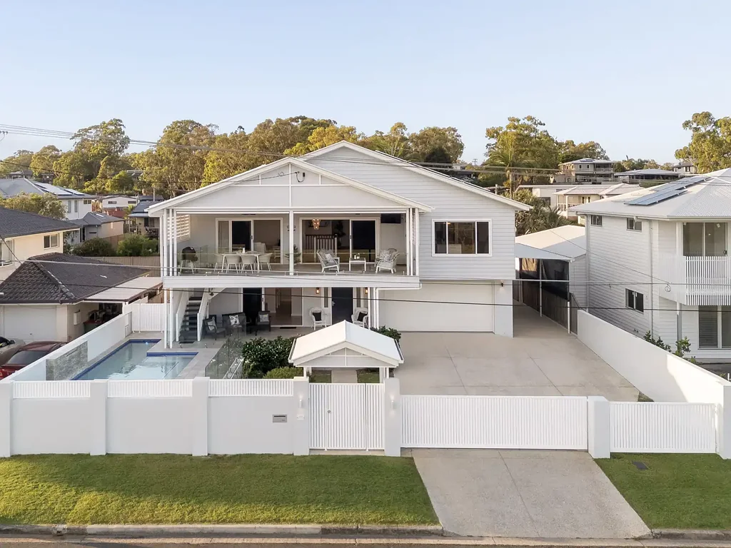 318 Queens Esplanade, Birkdale, QLD 4159