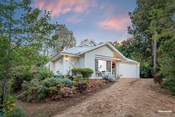 9 Holden Road, Roleystone