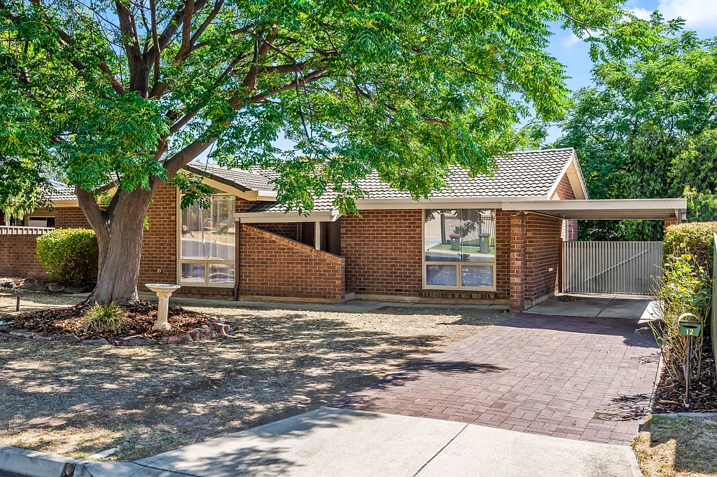 12 Barton Court, St Agnes, SA 5097