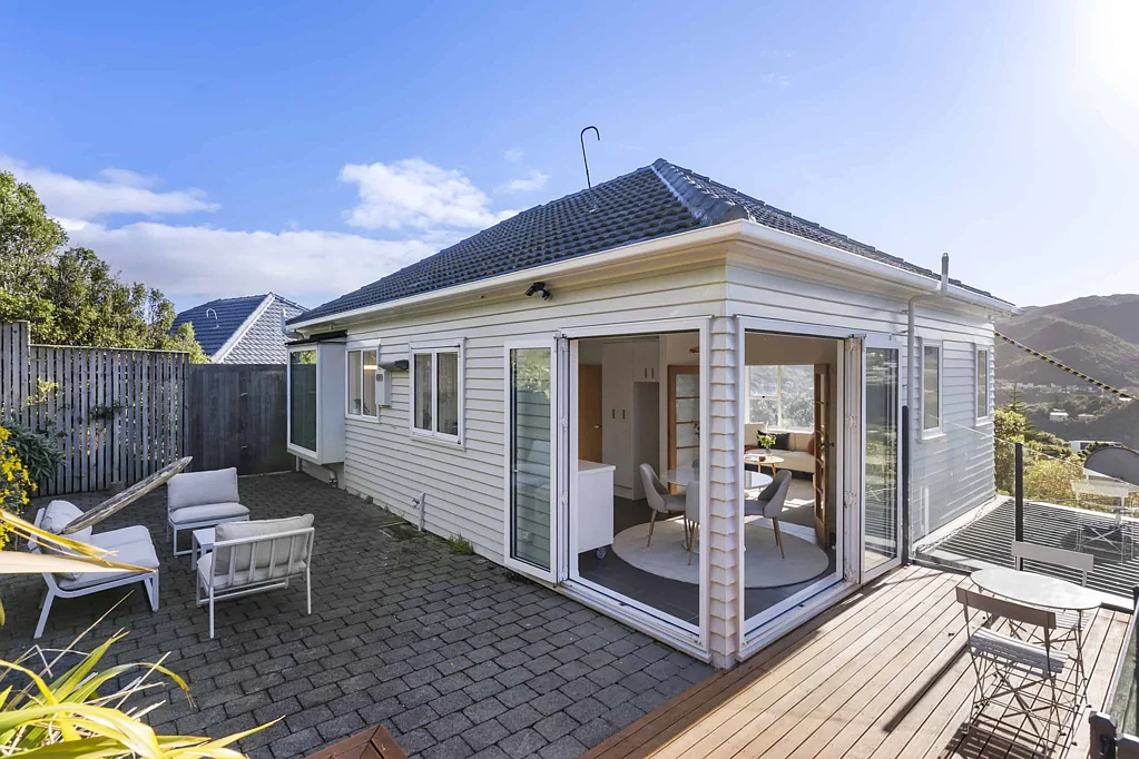 Ngaio 3Habitaciones Sunny, Tick Box 1940's Stunner