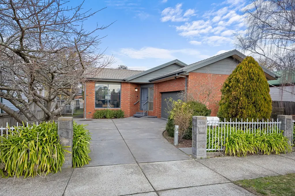 206 York Street, Ballarat East, VIC 3350