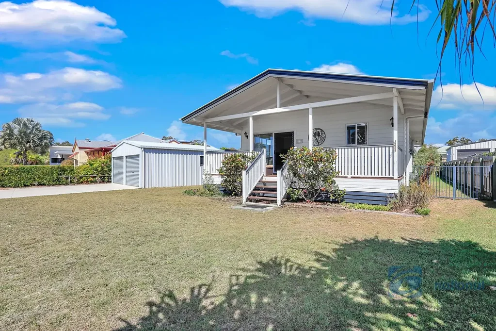 Fully Furnished Family Home with Double Bay Shed