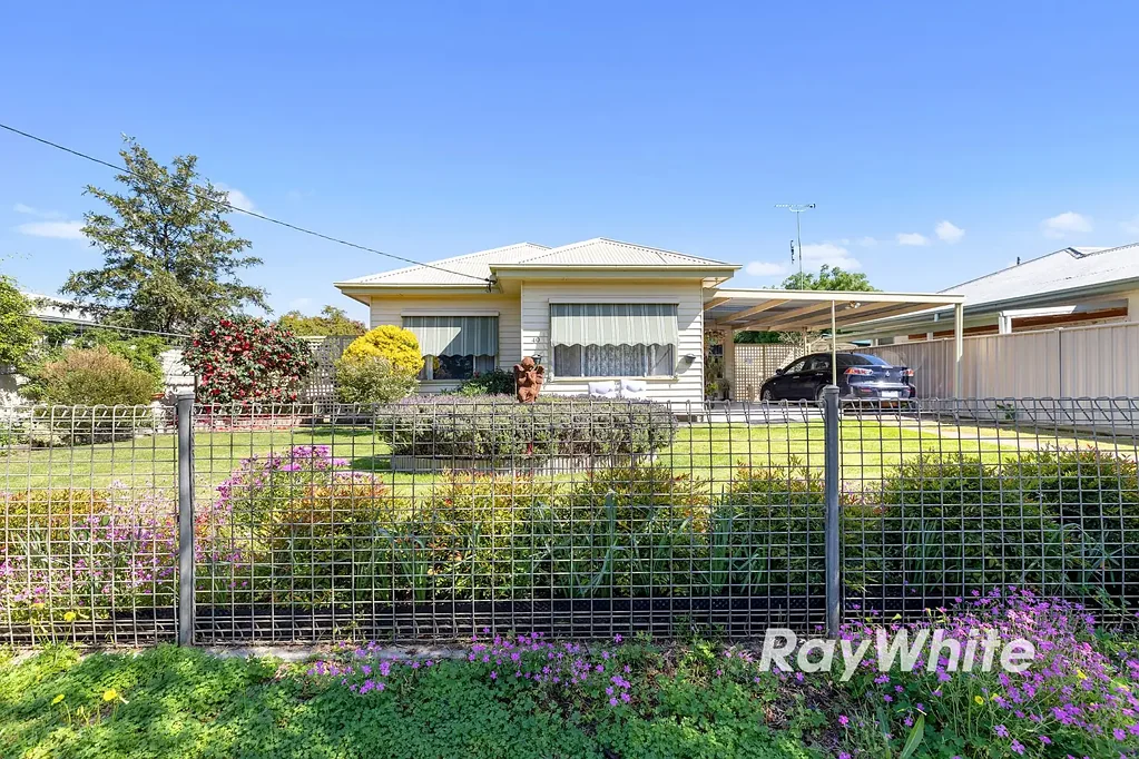 Lockington 3બેડરૂમ Country Charm, Space & Lifestyle in the Heart of Lockington