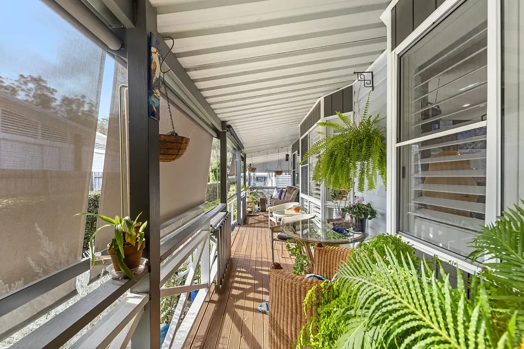 Morisset 2 Bedroom Freshly Updated Home on Private Block