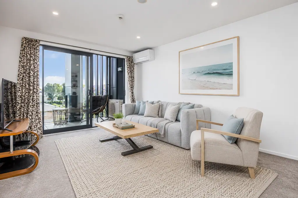 Mount Wellington 2房  Daylight Robbery: 2 beds, 2 baths, 2 cars