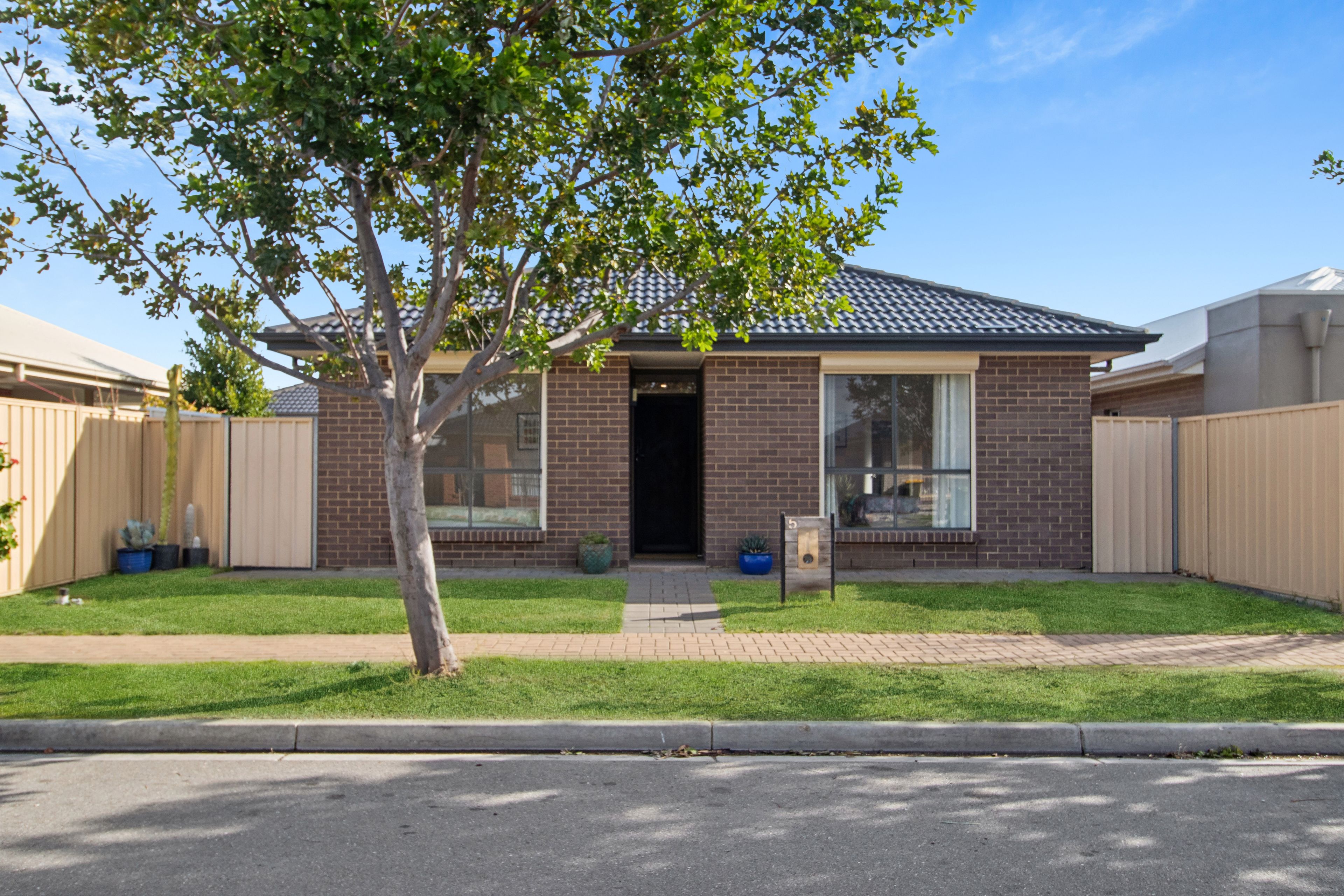 5 COLUMBUS ST, SEAFORD MEADOWS SA 5169, 0 rūma, 0 rūma horoi, House