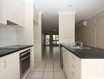 15 Creekside Drive, Springfield Lakes, Ipswich - Greater Region, 2部屋, 1バスルーム, Townhouse