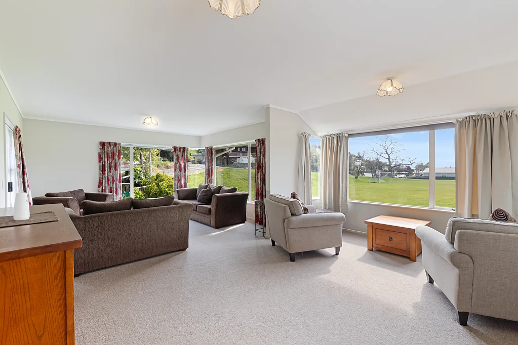 Nelson South 2ਬੈੱਡਰੂਮ North-facing, sun-kissed townhouse