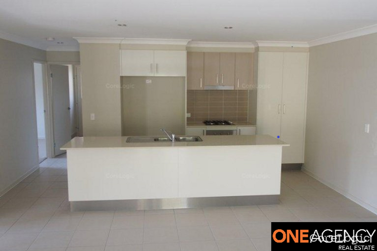 20 CANDLEBARK CCT, UPPER COOMERA QLD 4209, 0 habitaciones, 0 baños, House