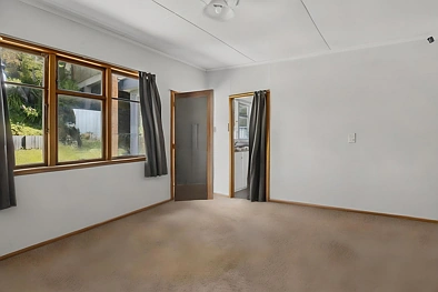 ਰਹਿਣ ਵਾਲਾ ਕਮਰਾ - B/51 Peter Street, Caversham, Dunedin City