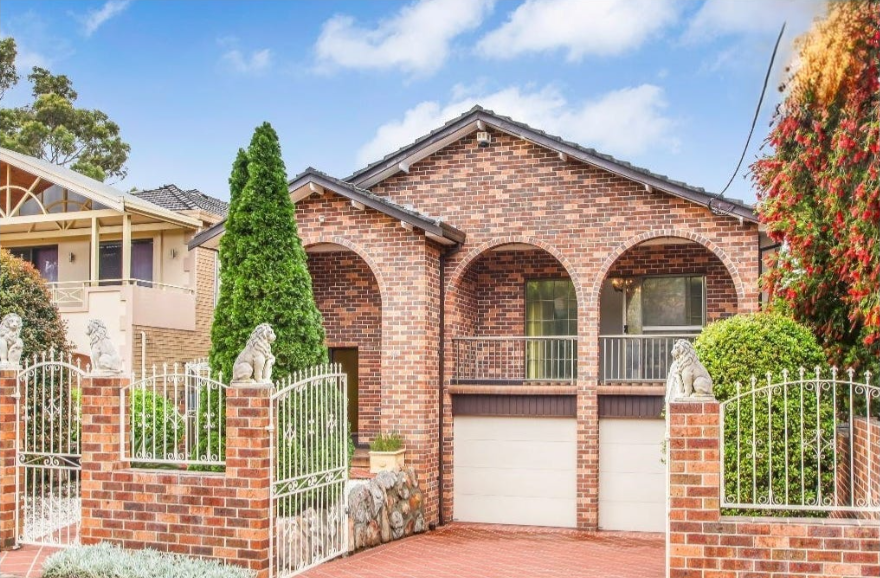 14 ARCADIA ST, MERRYLANDS WEST NSW 2160, 0 침실, 0 욕실, House