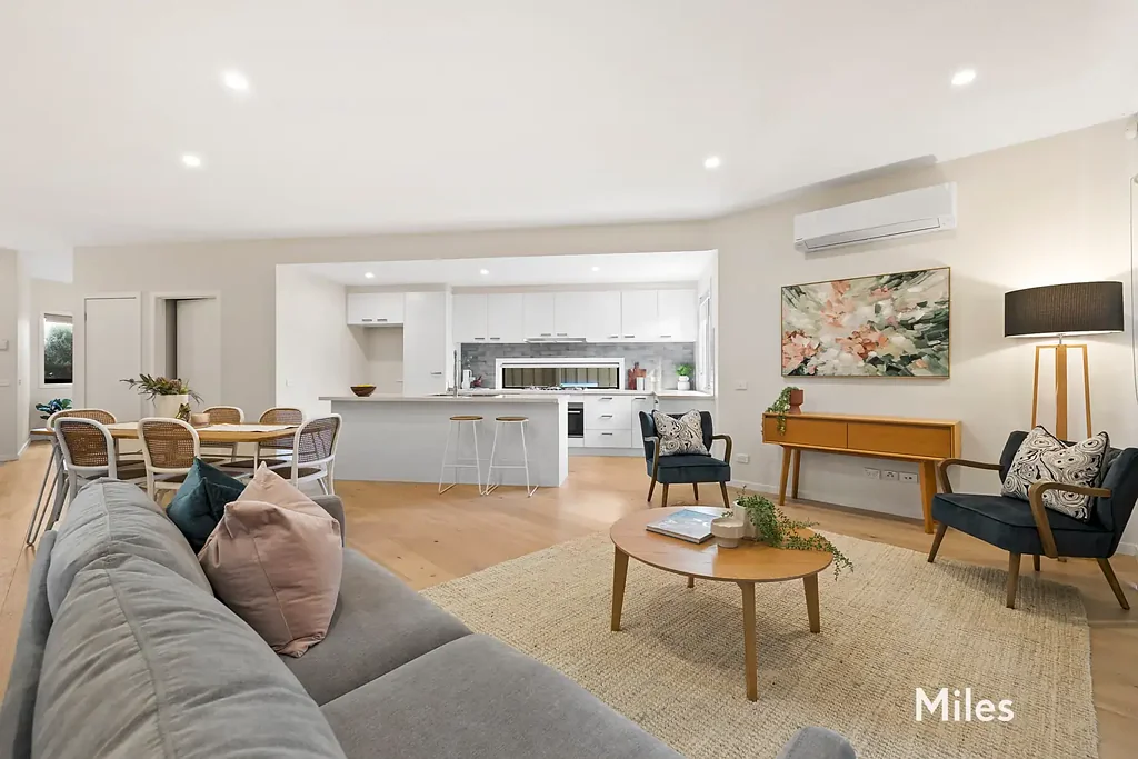 Heidelberg West 3房  Sophisticated North-Rear Oasis In A Quiet Cul-De-Sac