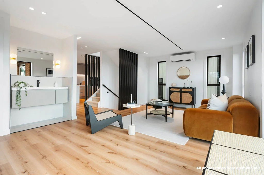 2E Rangitoto Terrace, Milford, North Shore City, Auckland