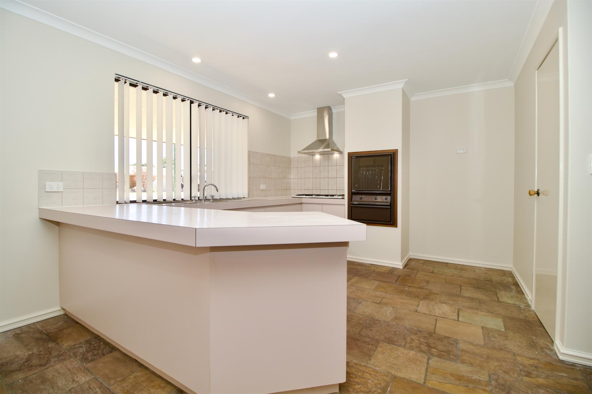 24 HERLIHY WAY, WARNBRO WA 6169, 0 chambres, 0 salles de bain, House