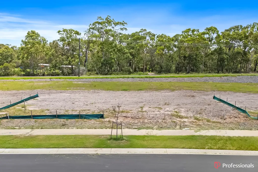 33 Fitzroy Drive, Hidden Valley, QLD 4703