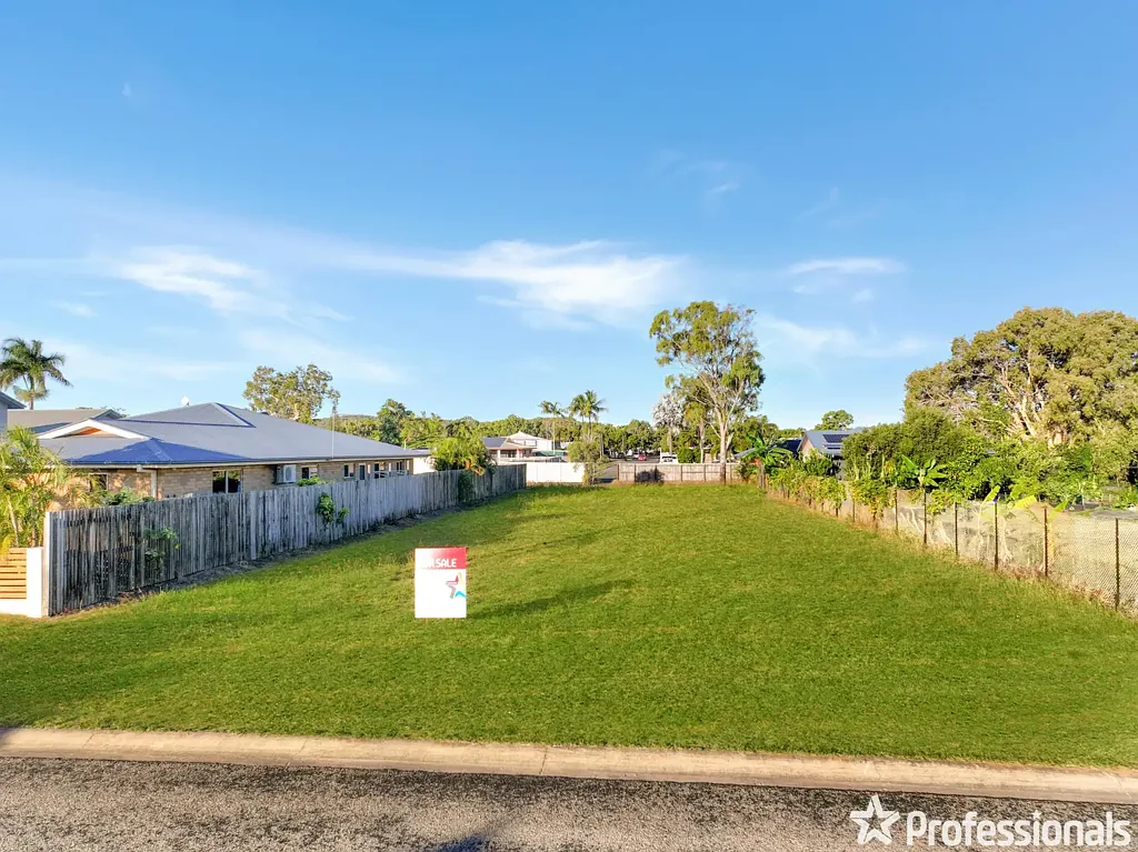 Bowen SPACIOUS BEACH BLOCK READY TO BUILD ON NOW! - 1207M2