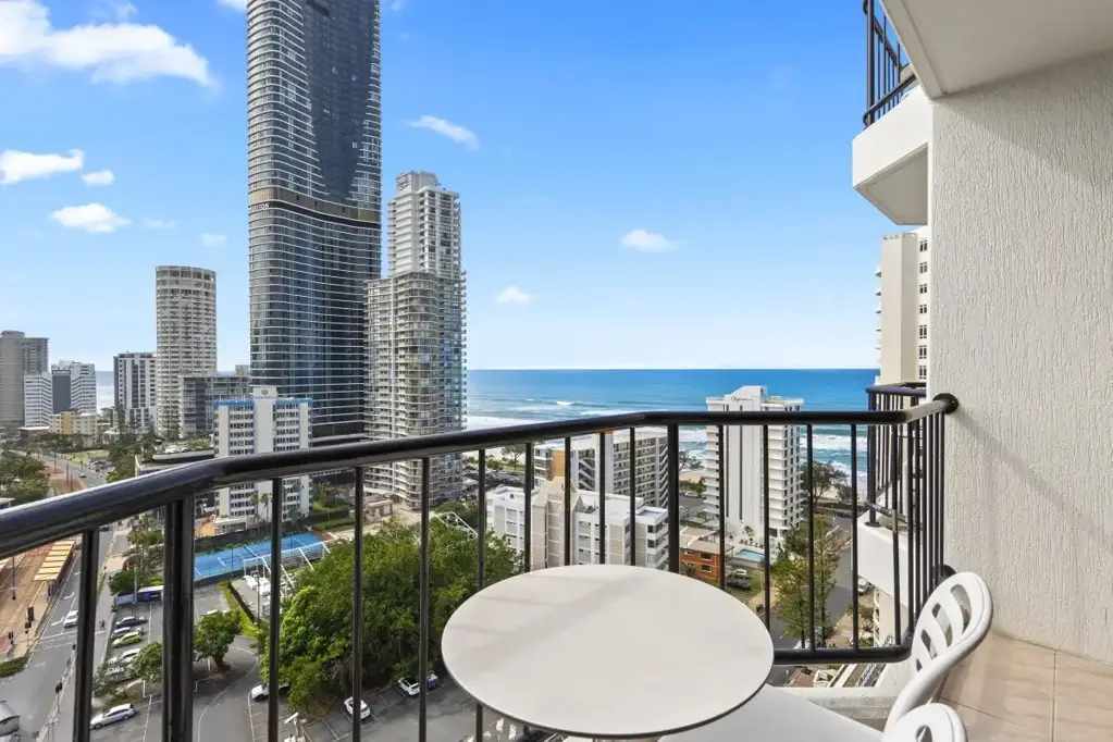 Surfers Paradise 1બેડરૂમ COASTAL COMFORT MEETS ULTIMATE CONVENIENCE