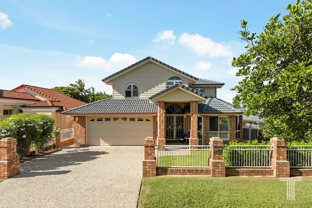 3 Ensign Street, Carindale, QLD 4152