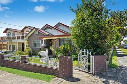 34 Lennox Street, Banksia