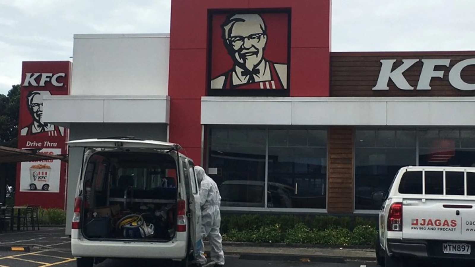 新增3例!患者在东区KFC工作!这些人注意!卫生部喊你们快去检测!