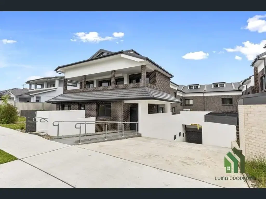 Modern Living in a Convenient Croydon Park Location