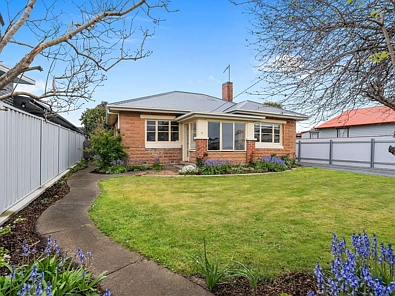 Ulverstone 3कमरा Convenience, Comfort & Character